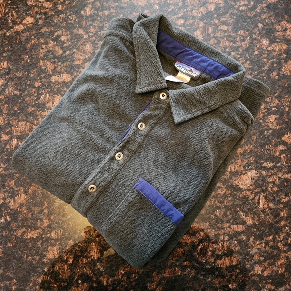 Patagonia Navy Blue Long Sleeve Fleece Shirt with Pocket 1/2 Button Mens Large - Picture 4 of 6